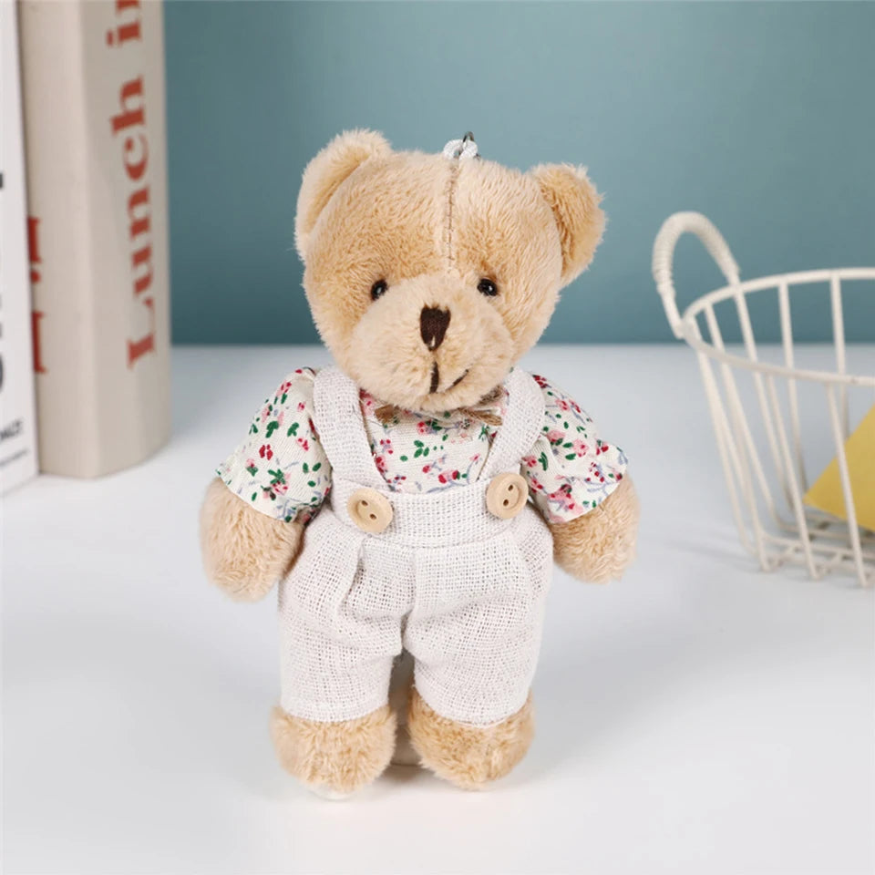 Yupsk Cute Wear Clothes Bear Plush Toy – Niedlicher Cartoon-Hase als Schlüsselanhänger und Dekoration