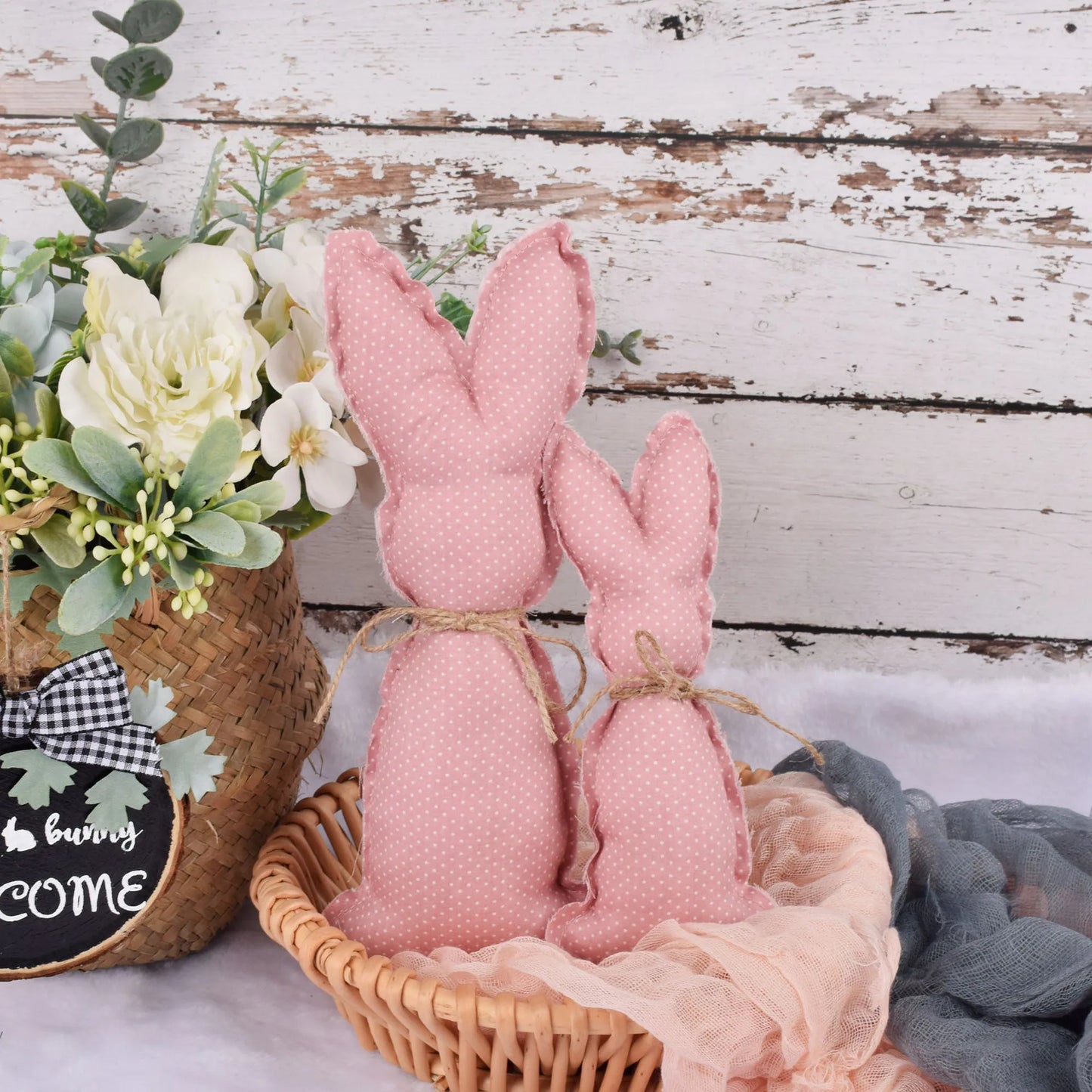 Easter Decoration Rabbit Ornaments – Niedliche Stoffhasen mit Karotten als hängende Pendants für Ihre Osterfeiern